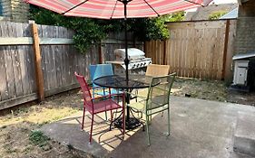 Cheerful 3 Bedroom On A Park 10 Miles From Eugene